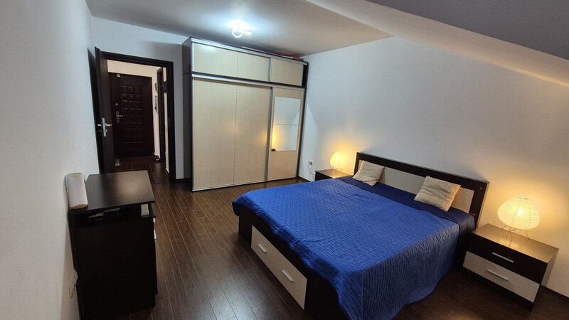 Militari Auchan, str.Tineretului, bloc 2013, et.9, cu 2 lifturi, parcare