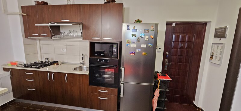 Militari Auchan, str.Tineretului, bloc 2013, et.9, cu 2 lifturi, parcare